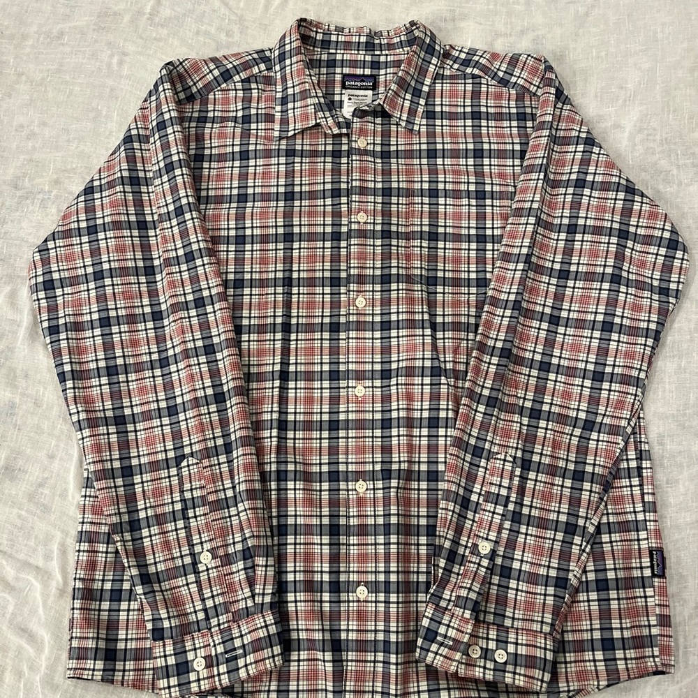 Patagonia Men’s Organic Cotton Button Up